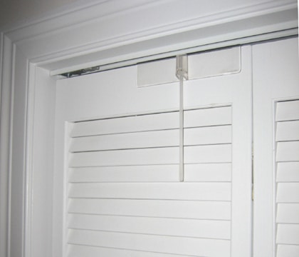 Bifold closet sale door child lock